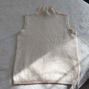Sleeveless Cream Cashmere Turtleneck- Small